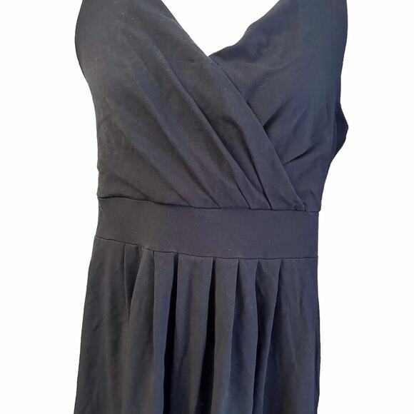 Lands‎ End Dress Size Medium Women's Black Sleeveless V-Neck Soft Knit Fit Midi - Picture 2 of 10
